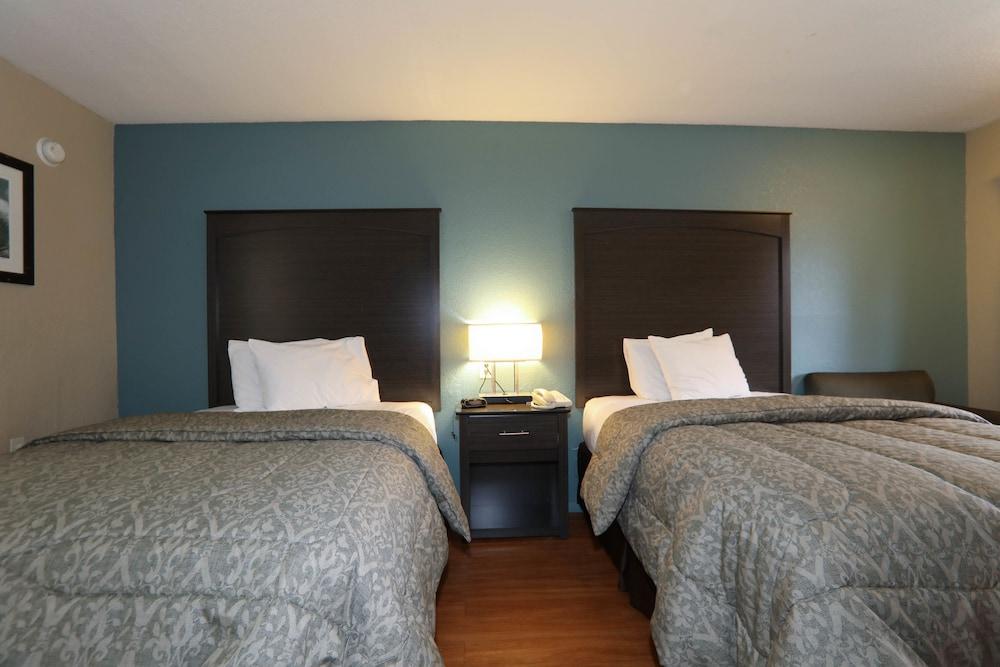 Executive Inn - Panama City Beach Upper Grand Lagoon Buitenkant foto