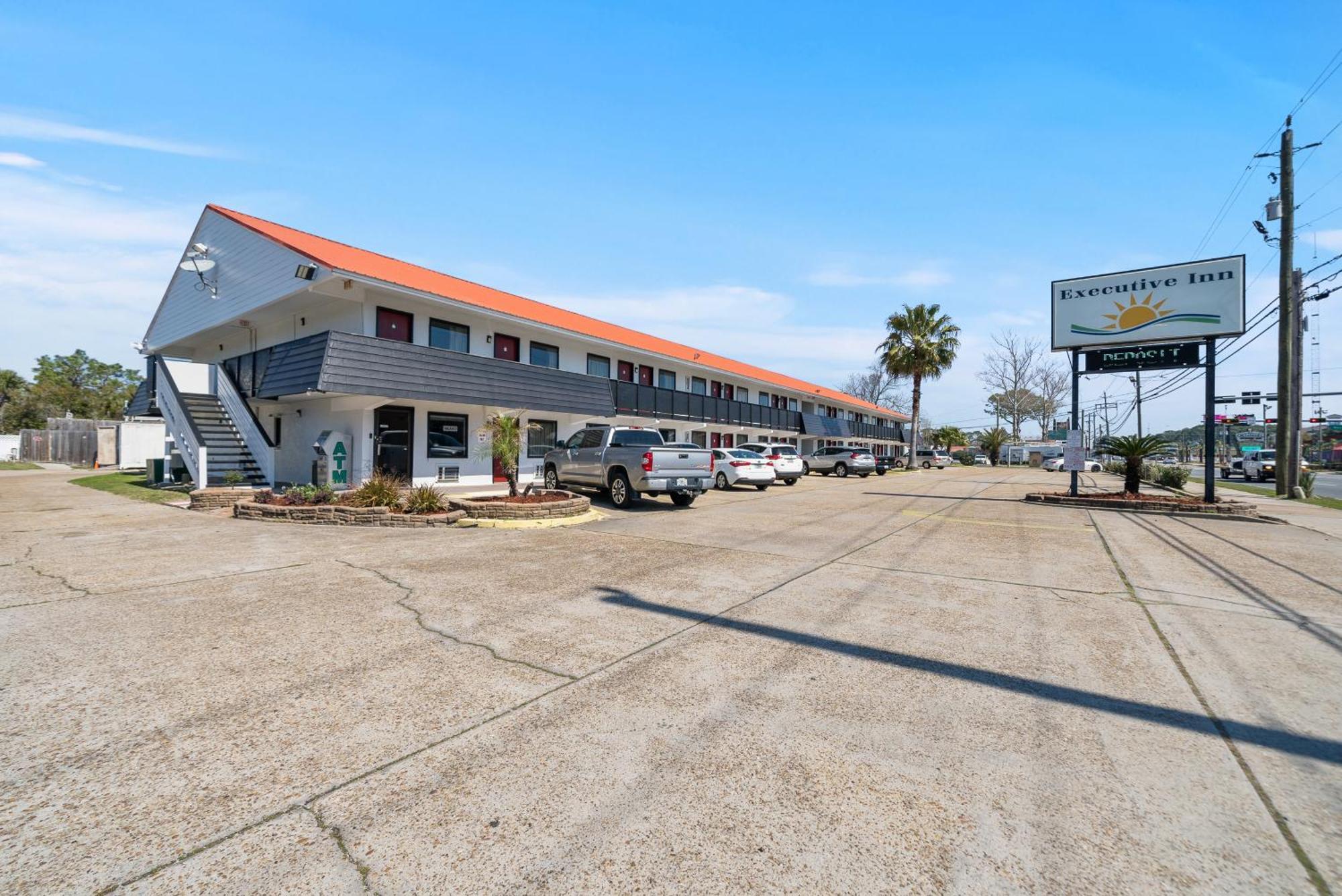 Executive Inn - Panama City Beach Upper Grand Lagoon Buitenkant foto